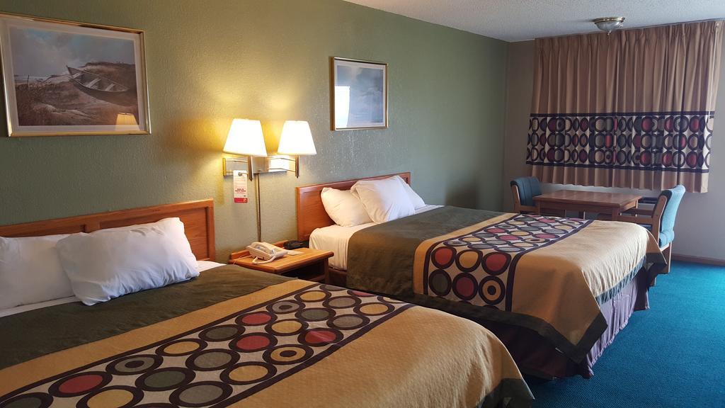 Budgetel Inn & Suites Butler Zewnętrze zdjęcie