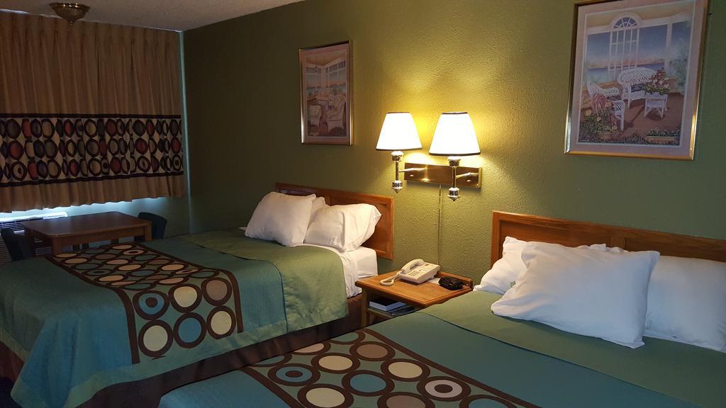 Budgetel Inn & Suites Butler Zewnętrze zdjęcie